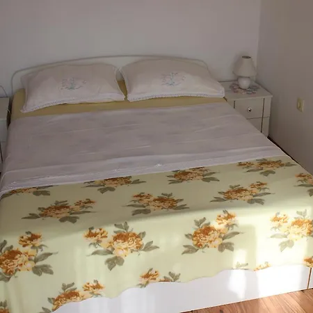 Holiday House Kristy Сasa de vacaciones Vir